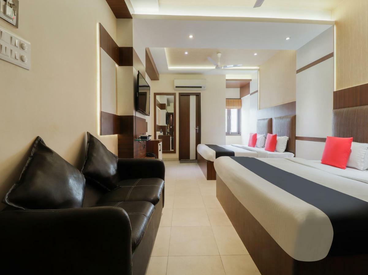 קאנפור Capital O 46218 Royal Cottage Suite מראה חיצוני תמונה