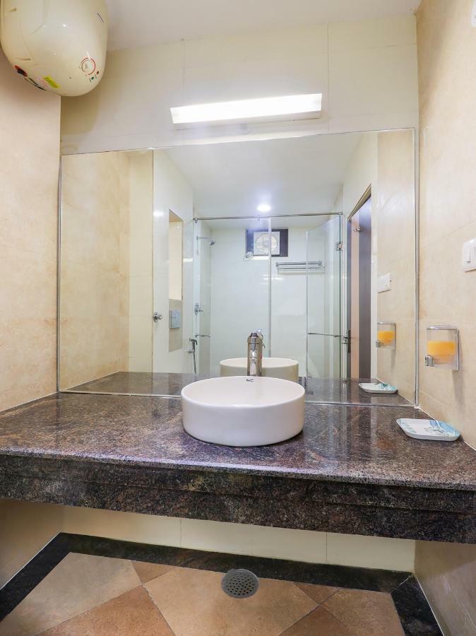 קאנפור Capital O 46218 Royal Cottage Suite מראה חיצוני תמונה